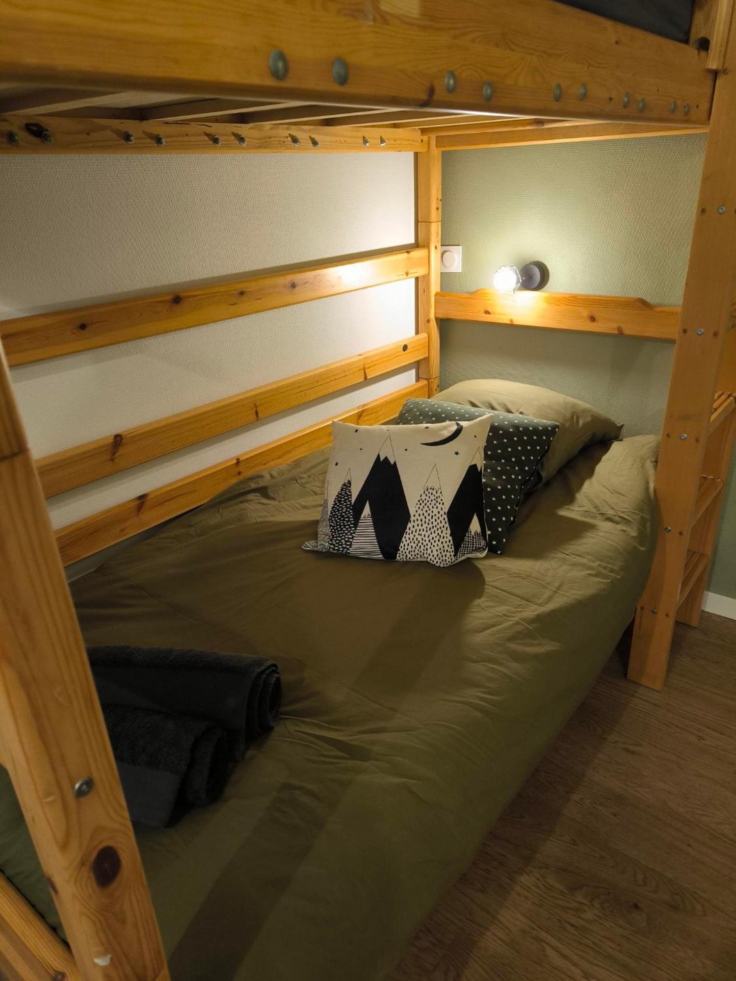 Lodge Loupau Maga Bagneres-de-Luchon Exterior photo